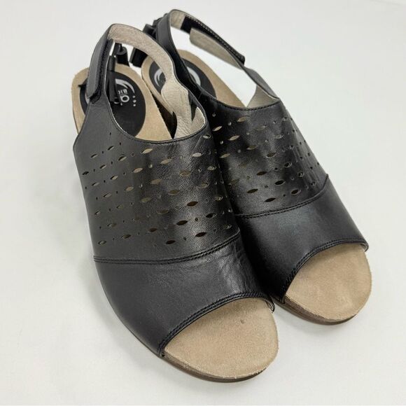 Abeo BIO System BERRIE Perforated Black Leather Peep Toe Slingback Sandals - Picture 2 of 14